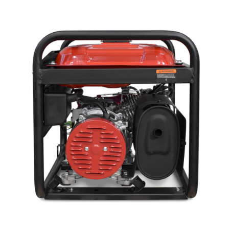 Бензиновый генератор REDVOLT EPB3000 для дачи фото