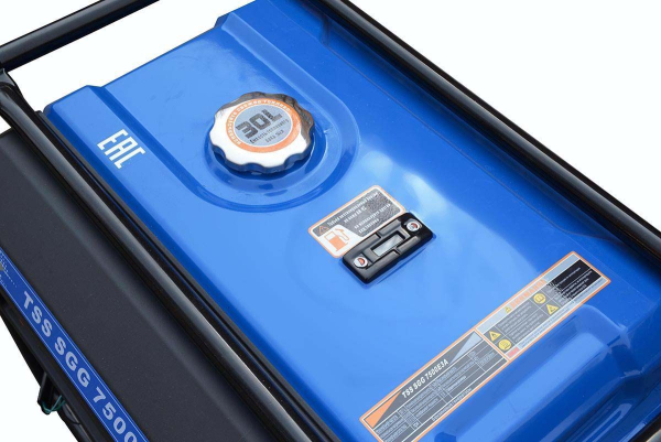 Бензиновый генератор ТСС SGG 7500ЕA с АВР(автозапуском) синхронный фото