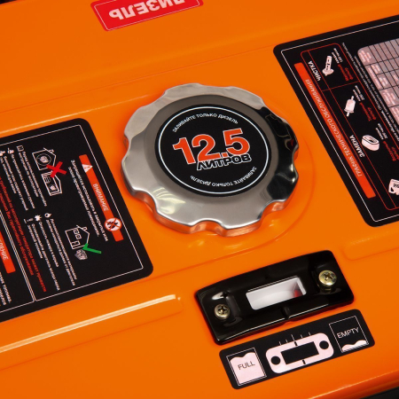 Дизельный генератор DAEWOO DDAE 11000DXE-3 фото