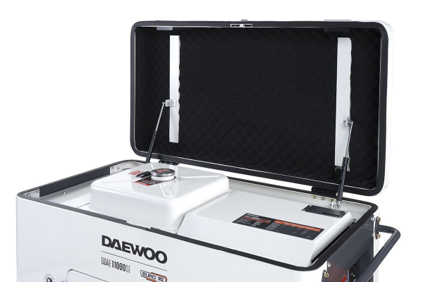 Дизельный генератор DAEWOO DDAE 11000SE DDAE 11000SE передвижной Дизельный генератор DAEWOO DDAE 11000SE DDAE 11000SE передвижной фото