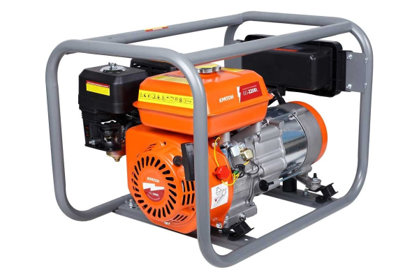 Бензиновый генератор КРАТОН GG-2200L для дачи фото